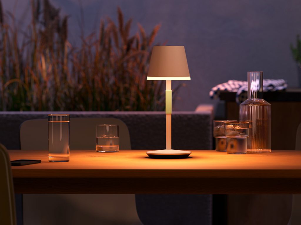 Phillips hue smart table lamp